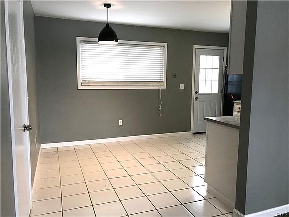2nd image of 7905 Areopagitica Ave