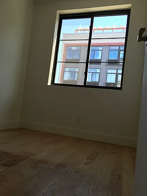 Rented by P Management | media 43