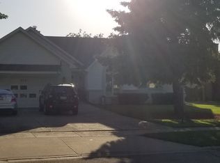 419 Fairlane Dr, Joliet, IL