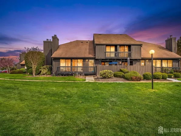 197 Westgate Dr, Edison, NJ 08820