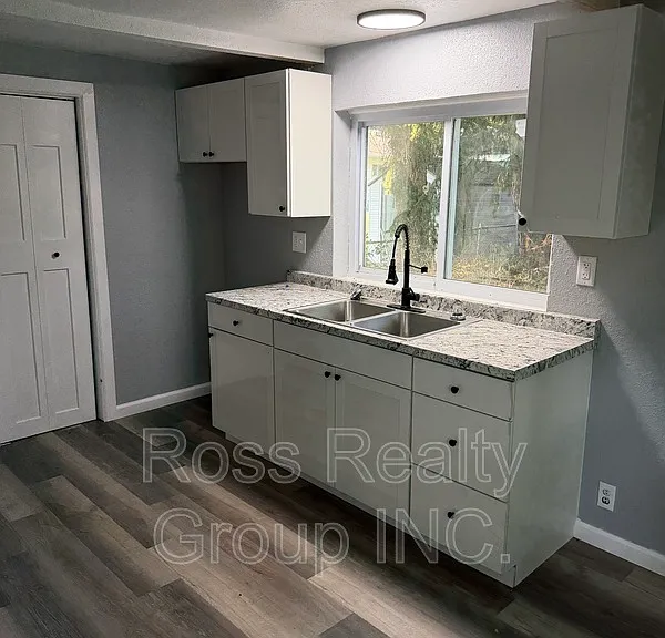 5130 Prestler Rd — Photo 3