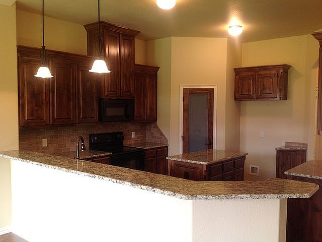 Same layout, kitchen