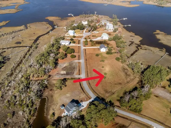 120 Jade St Lot 28, Beaufort, NC 28516