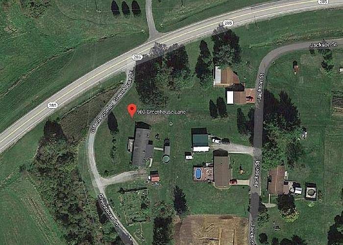 2nd image of 900A Greenhouse Ln