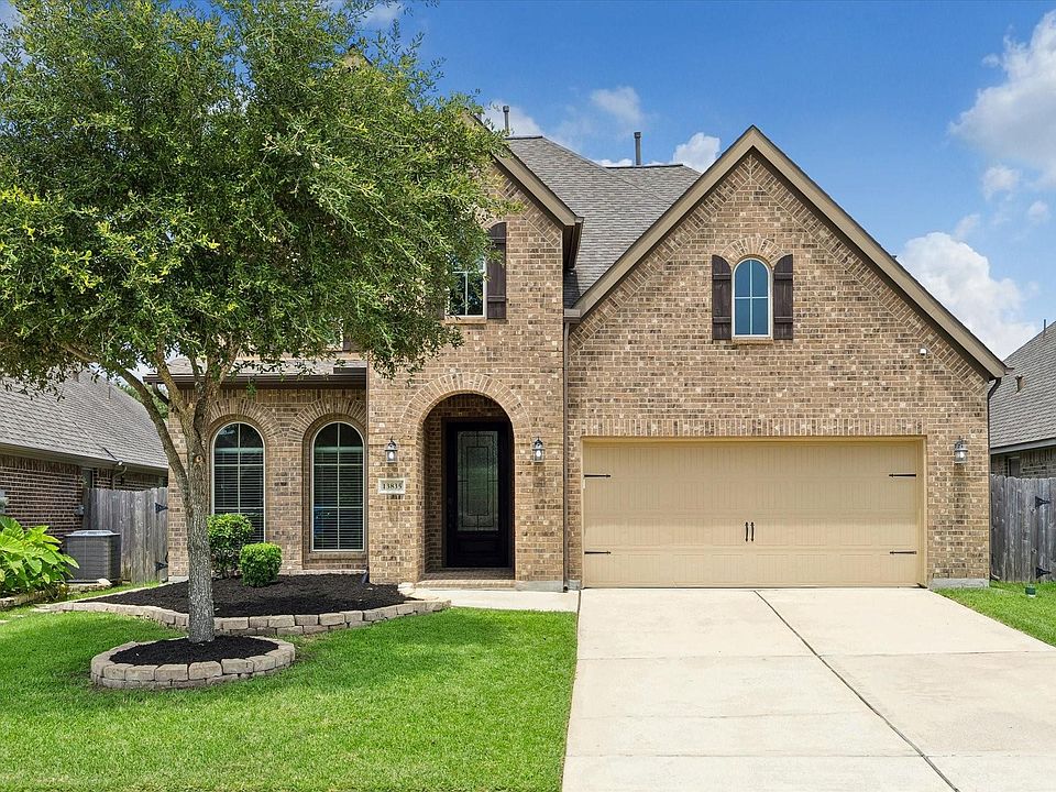 1st image of 13835 Arbor Meadows Ln