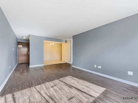 4th image of 5310 N Chester Ave APT 315
