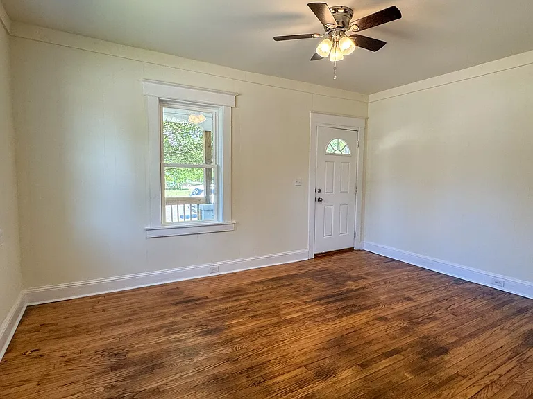 1014 Hamilton Ave — Photo 6