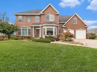 109 Leicester Rd, Munster, IN 46321