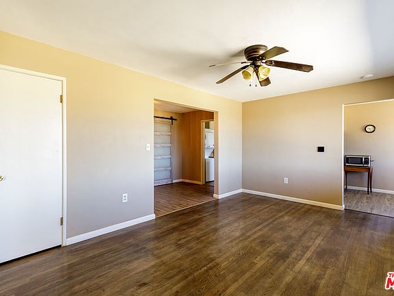 4th image of 62137 Desert Air Rd