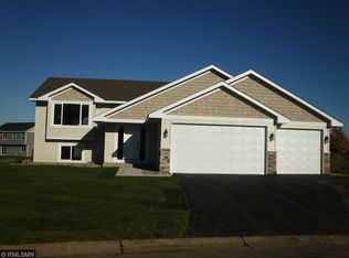 22456 Carina Ct, Farmington, MN 55024