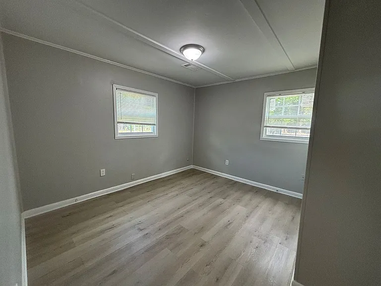 901 Restbrook Ave — Photo 16