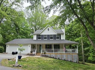 8432 Sailboat Ln, Lusby, MD 20657