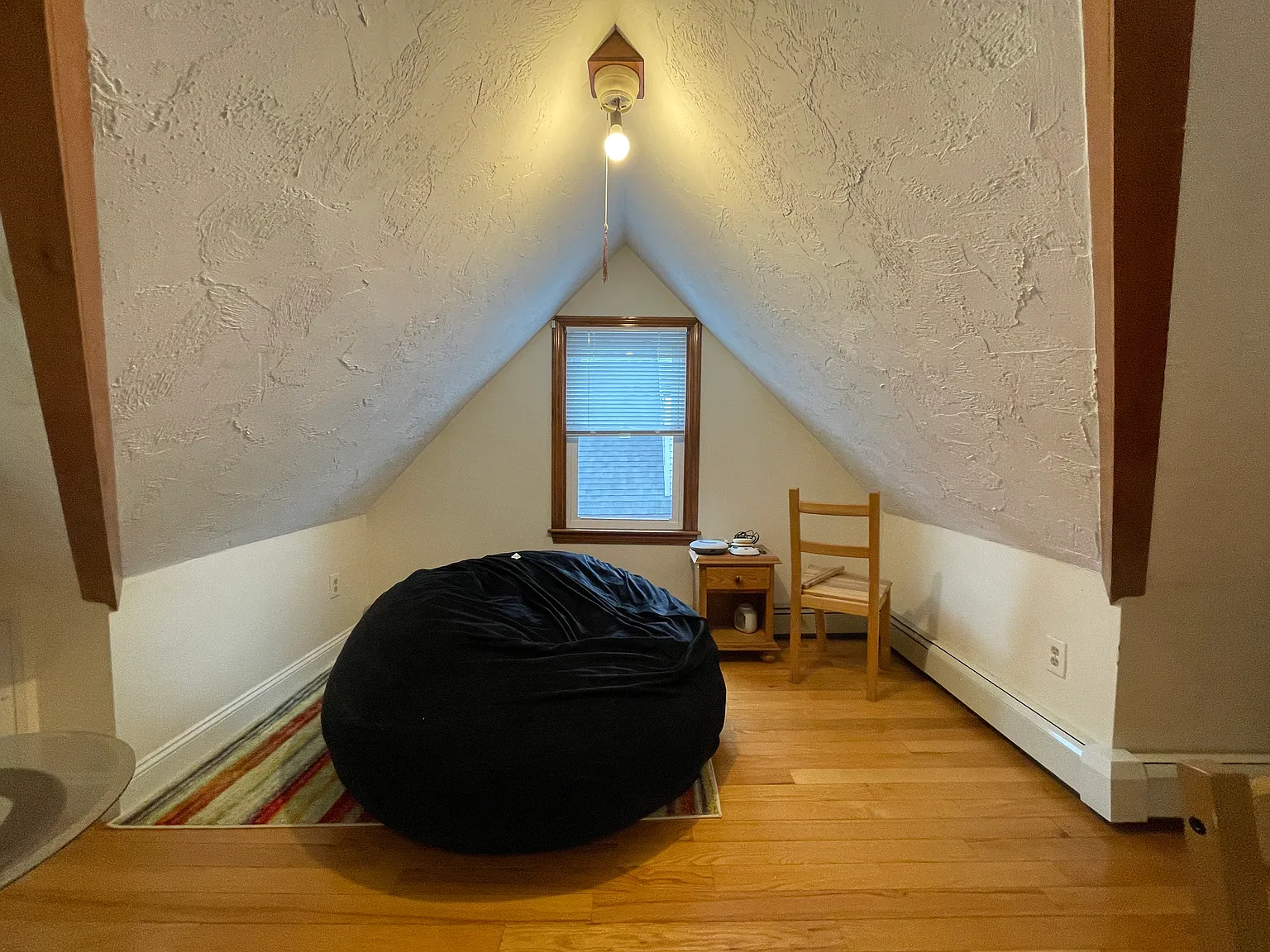 4 bed, 1800 sqft, $4,800 — Photo 3