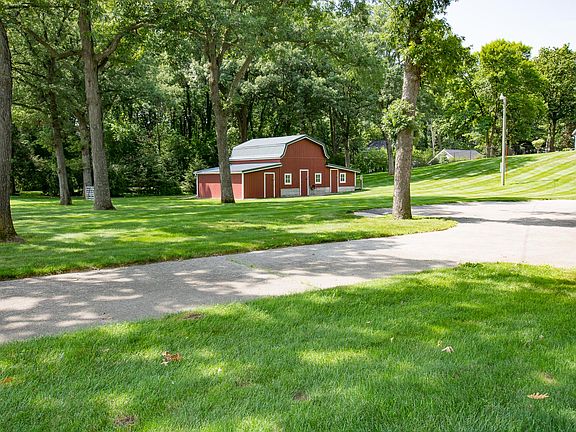Lower Front Yard