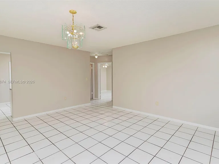6331 Pierce St #1 — Photo 11
