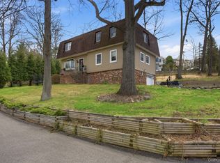 2 Olympus Rd, Highland Mills, NY 10930
