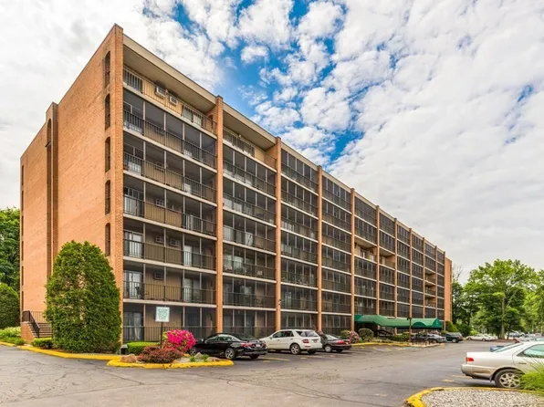 235 Winthrop St APT 1111, Medford, MA 02155