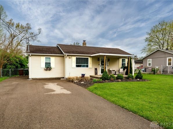 137 Dalton Ave, Carlisle, OH 45005