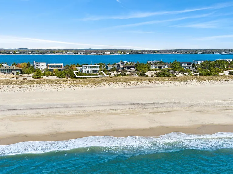 413B Dune Rd — Photo 27