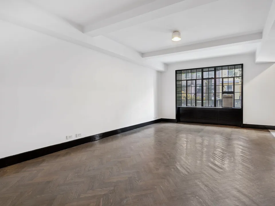 25 Monroe Pl #4B