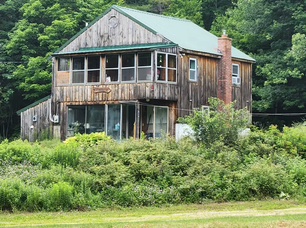925 Center Road, Goshen, NH 03752