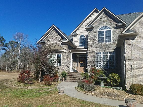 4th image of 111 Quail Woods Dr
