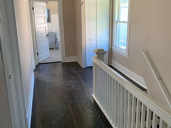 5th image of 2354 Forbes St #2350