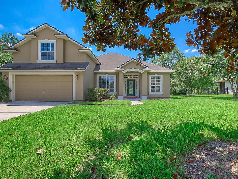 1st image of 2595 Creekfront Dr