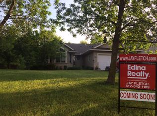 2927 Aldrich Trl, Woodbury, MN 55125