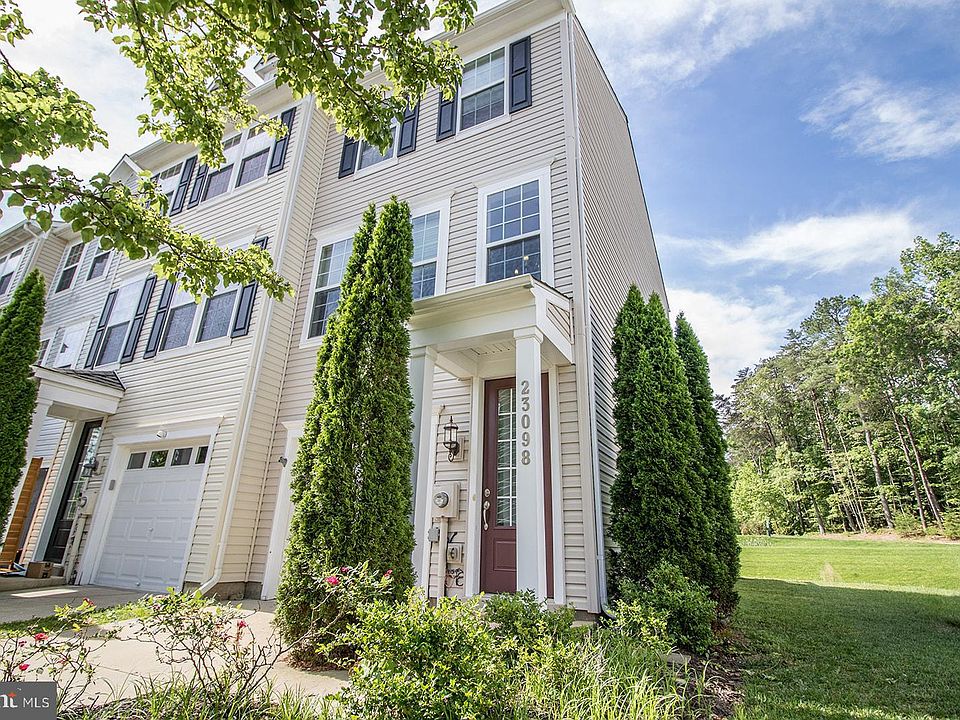 1st image of 23098 Foxglove Way