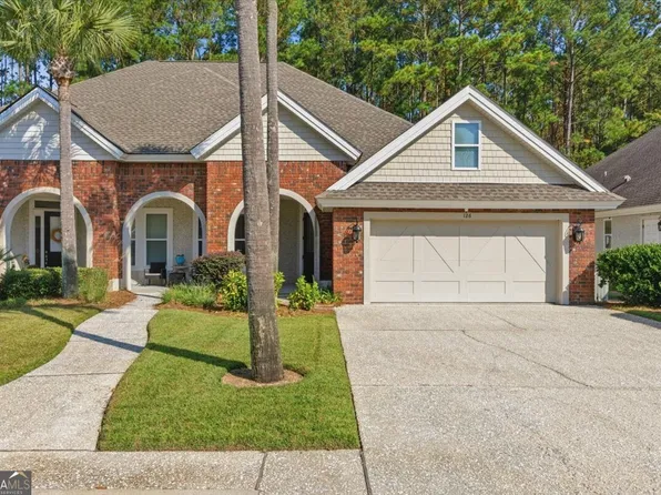 126 Fox Run Dr, Brunswick, GA 31525
