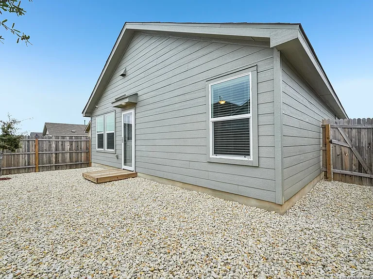 7216 Pasture Run — Photo 21