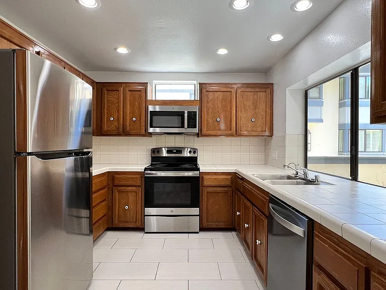 3106 Morning Way — Photo 4