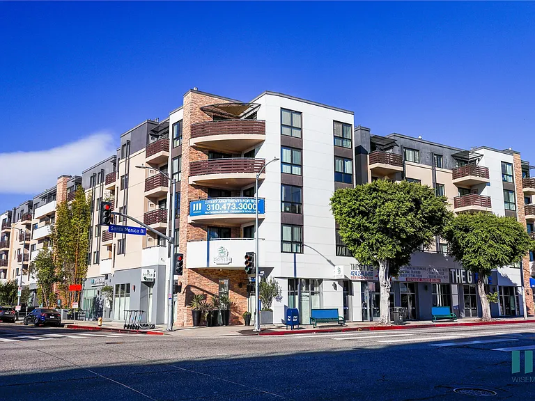 Santa Monica Federal by Wiseman