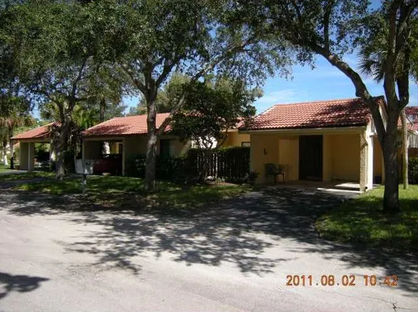 16279 Laurel Dr #5, Fort Lauderdale, FL 33326