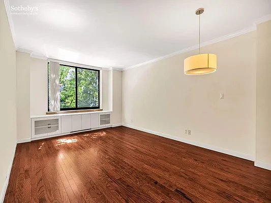 Rented by Sotheby's International Realty | media 14