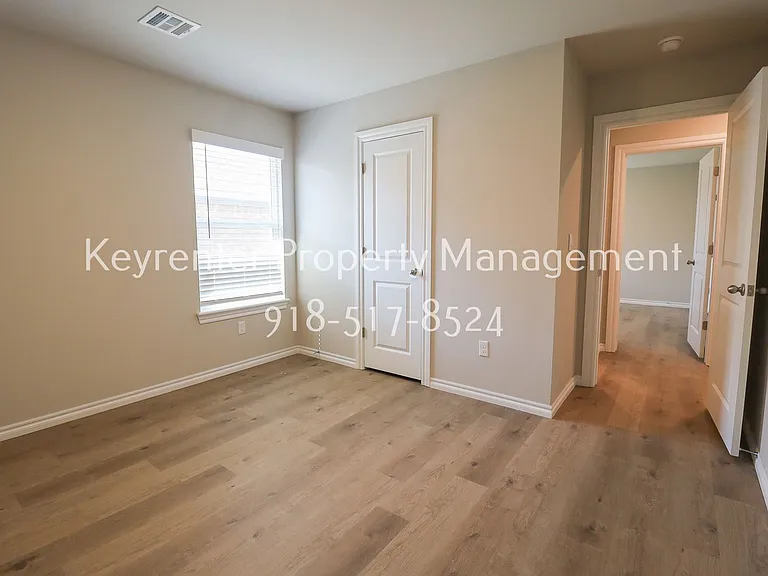 15610 S 75th East Ave — Photo 25
