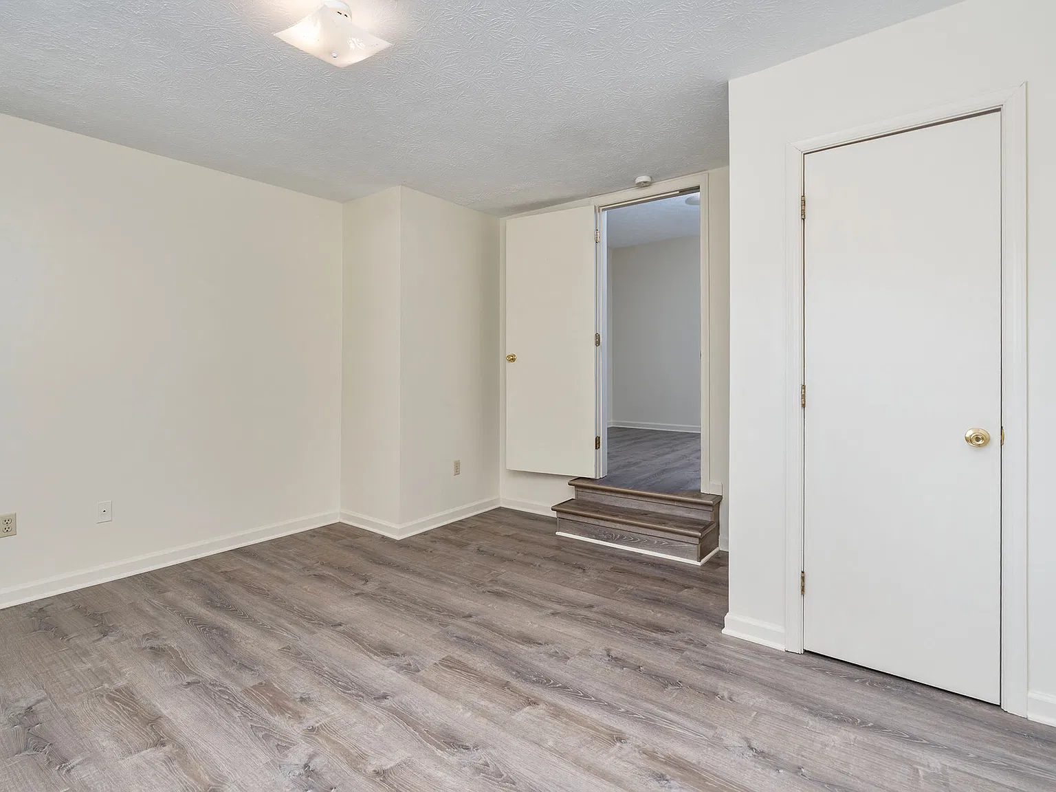 2 bed, 850 sqft, $1,125 — Photo 4