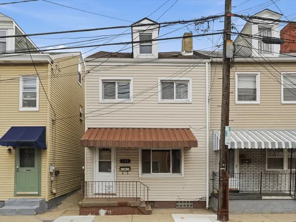 135 S 16th St, Pittsburgh, PA 15203