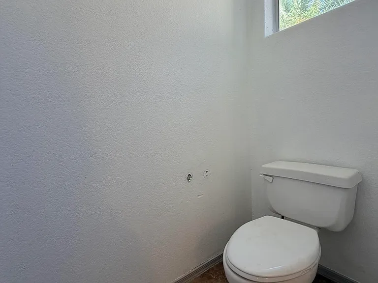 5215 W Tonopah Dr — Photo 16