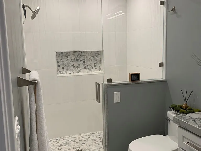 2559 Rimcrest Rd — Photo 10