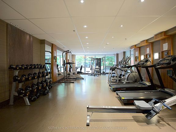 5th image of 205 Frederick St #408