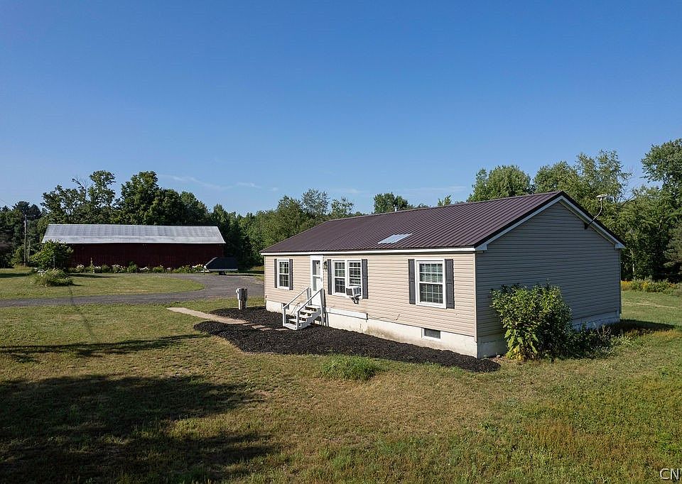 1st image of 134 Hanley Rd