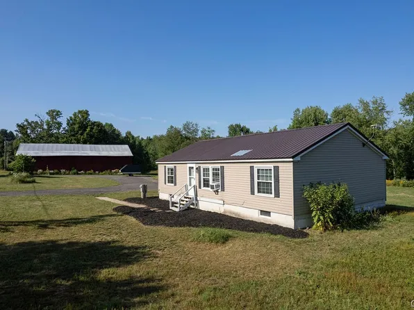 134 Hanley Rd, Hannibal, NY 13074