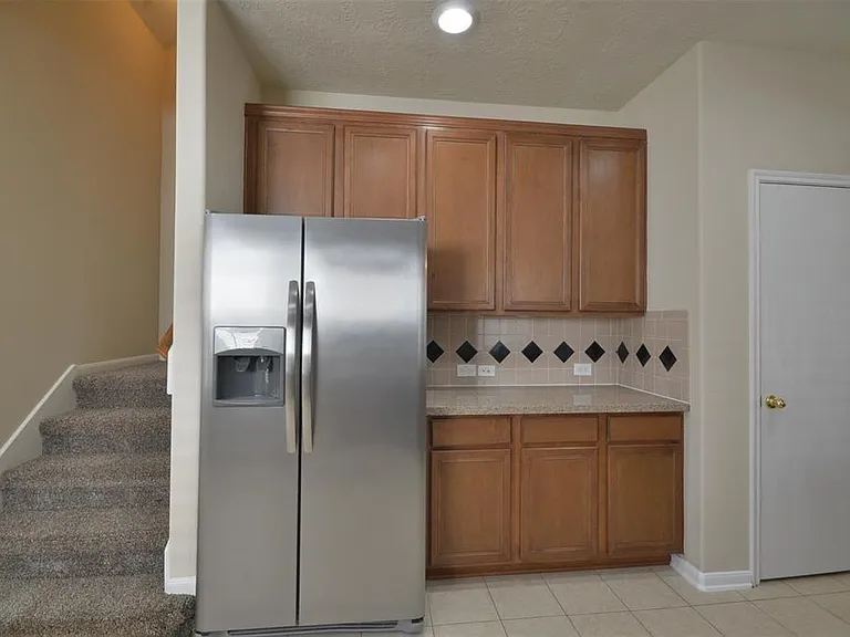 17210 Mitchell Pass Ln — Photo 3