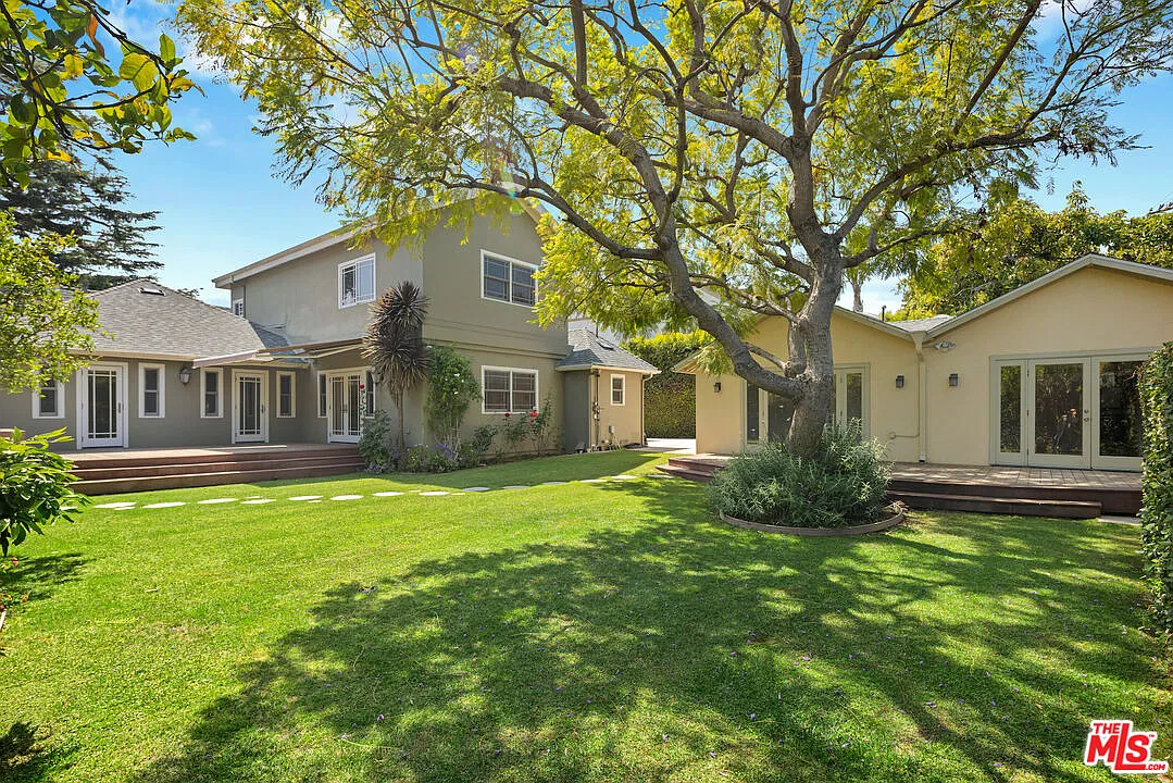 5 bed, 7.0 bath, 4450 sqft, $17,000 — Photo 3