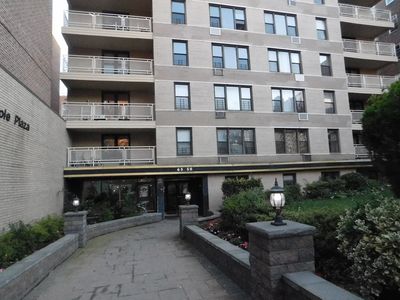 6550 Wetherole St APT 4E, Rego Park, NY, 11374