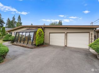 8511 228th St SW, Edmonds, WA 98026