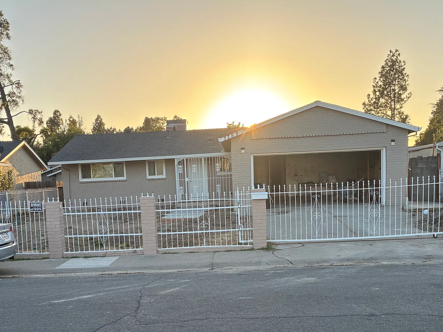 3 bed, 1622 sqft, $3,200 — Photo 1
