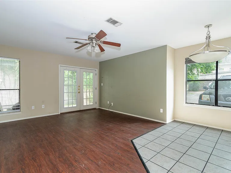 310 Pat Garrison St #1 — Photo 3